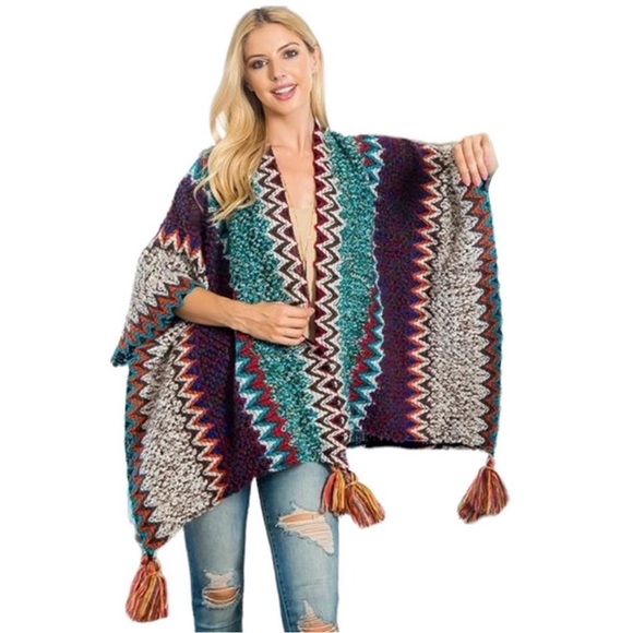Bohemian Knit Cape with Tassels ~ Aztec / Geometric Print - Picture 7 of 7